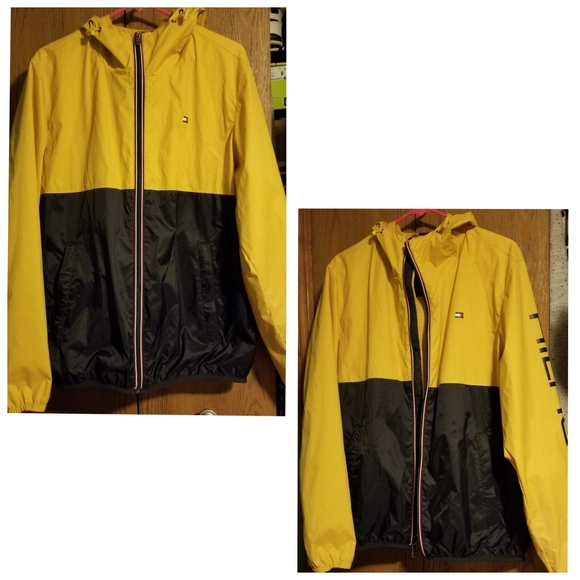 Tommy Hilfiger Yellow Zip Up Rain Jacket - Picture 4 of 6